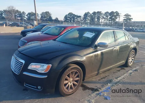 2014 Chrysler 300C z USA, uszkodzony, nr VIN 2C3CCAEGXEH264902